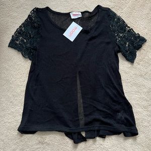 New Moon lace top shirt short crochet mesh split tie back black medium